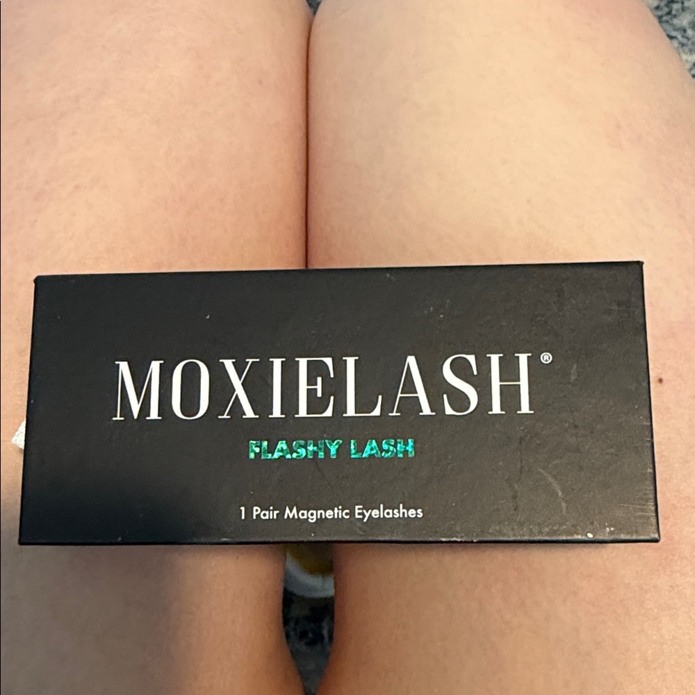MoxieLash Flashy Lash Magnetic Eyelashes - Black